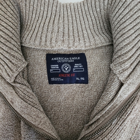 AMERICAN EAGLE- Mens XL Knitted 3 Button Pullover Sweater - Picture 6 of 7